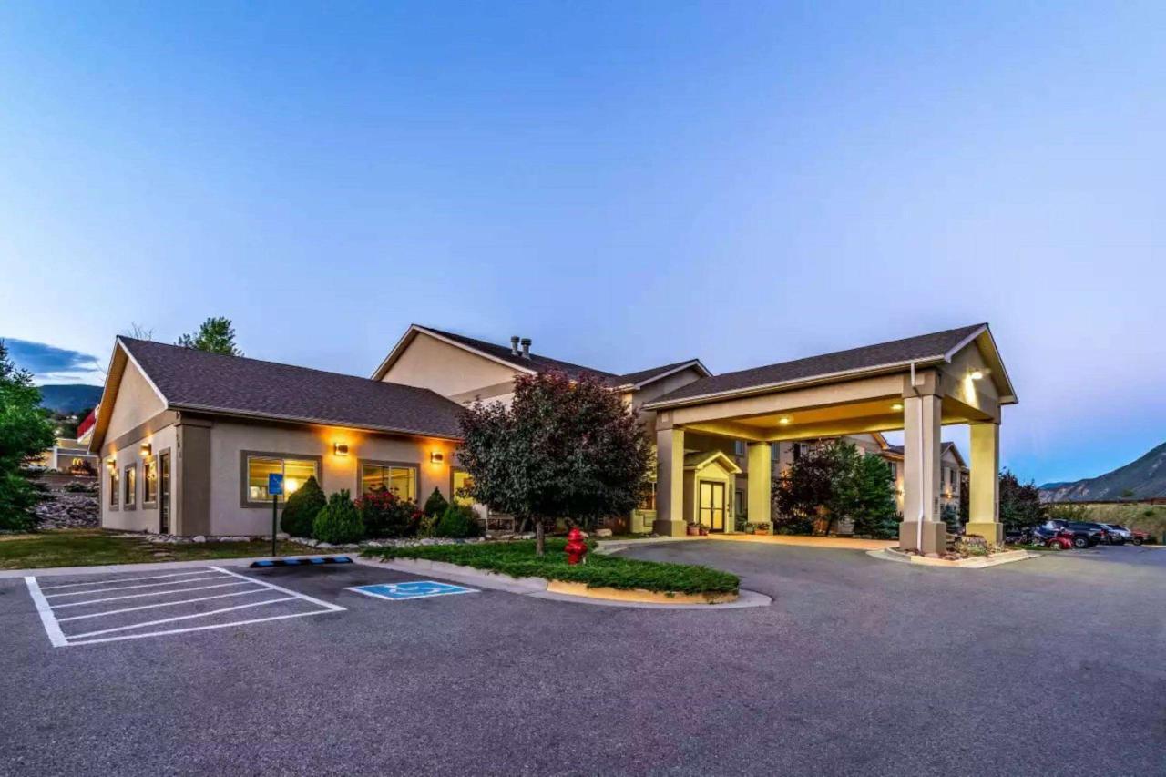 Wingate By Wyndham New Castle - Glenwood Springs Otel Dış mekan fotoğraf
