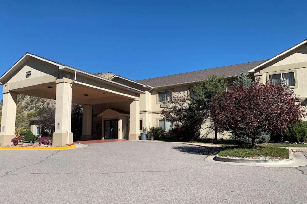 Wingate By Wyndham New Castle - Glenwood Springs Otel Dış mekan fotoğraf